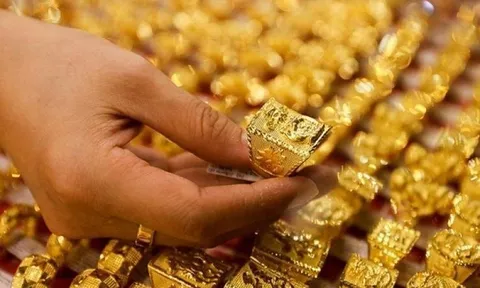 Giá vàng phá đỉnh