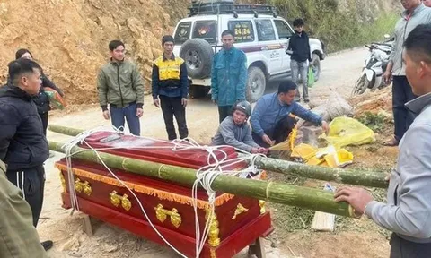 Xôn xao vụ vận chuyển thi thể 2 nạn nhân tai nạn giao thông, thu 119 triệu đồng