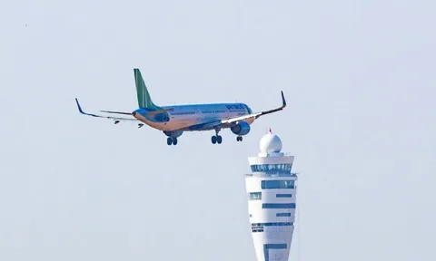 Chót vót Đài không lưu Long Thành