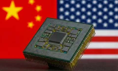 Đang tăng trưởng bùng nổ, lãnh đạo AI Trung Quốc vẫn bi quan: Không có chip tốt hơn, không đánh bại được Mỹ