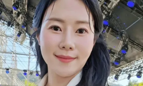 Hai nghệ sĩ qua đời