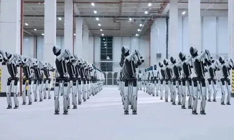 Quốc gia này lần đầu tiên làm một việc: Đưa robot hình người sang châu Âu để lắp ráp máy bay - giá trị tài sản tăng 6%