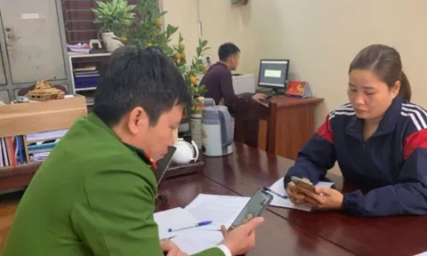 Chuyển nhầm tiền chữa bệnh cho người thân vào tài khoản lạ, người phụ nữ TP.HCM bỗng nhận được thông tin từ Công an ngay sau đó