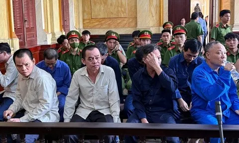 “Nhắm mắt” nghiệm thu PCCC, làm giả hồ sơ xây dựng ở quận Phú Nhuận cũ: 11 người lãnh án