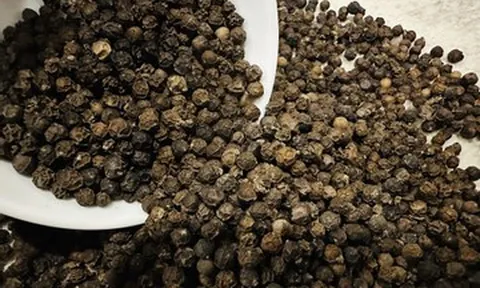 Ba quốc gia chi tiền gom mua ồ ạt ‘vàng đen’ của Việt Nam