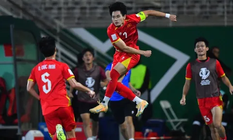 Báo chí Đông Á: “Thảm họa” của Hàn Quốc, dấu son của Việt Nam