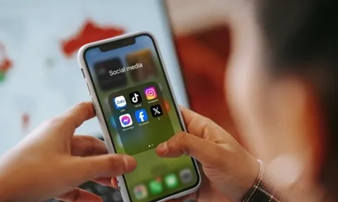 Những ai nhận được tin nhắn Zalo, Facebook có nội dung này cần báo ngay cho Công an