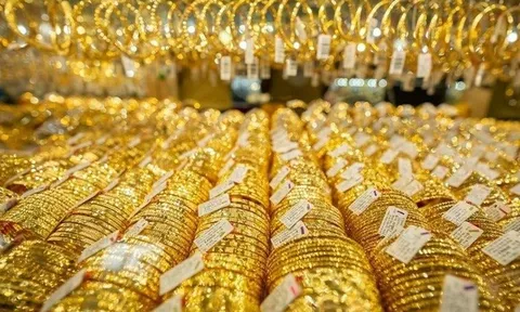 Giá vàng sẽ còn tăng đến bao giờ?