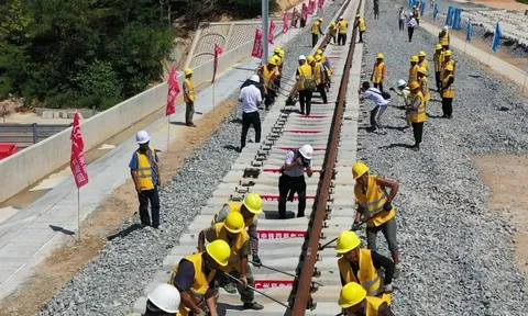 Thà chịu chi phí gấp chứ không chọn Trung Quốc, đường sắt 40 tỷ USD nguy cơ đắp chiếu, khó khởi công nhắm công nghệ nào?