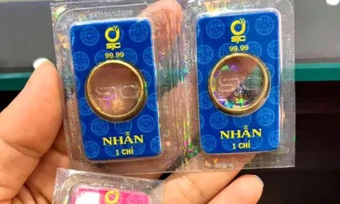 10 năm mua vàng không thiếu tháng nào, tôi quyết định đã đến lúc phải dừng lại