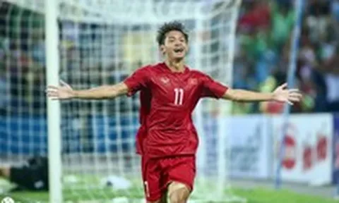 Món quà bất ngờ & tinh thần đồng đội đặc biệt của U23 Việt Nam