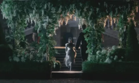 Sống ở đời chưa xem phim 18+ này là điều đáng tiếc: Nữ chính đẹp tê tái, hợp vai đến từng chân tơ kẽ tóc