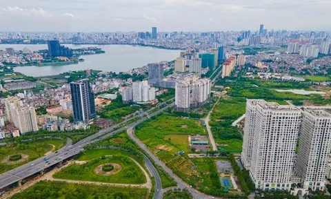 Hà Nội xây 2 quảng trường nổi, 6 bến du thuyền, mở rộng 6 đoạn tuyến phố...bất động sản ven trục Tây Hồ có giá tỷ đồng mỗi m2 càng đắt đỏ