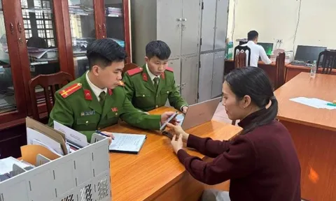 Nhận 2 tỷ đồng nhưng không có nội dung chuyển khoản: Công an điều tra người phụ nữ ở Hà Nội