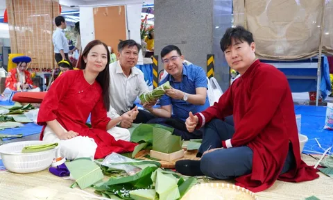 Trường ĐH tăng thưởng Tết và thu nhập tăng thêm cho gần 500 người