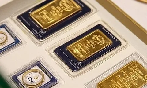 Giá vàng lao dốc, đại gia vàng trên sàn "bay" hơn 3.000 tỷ vốn hóa trong một ngày