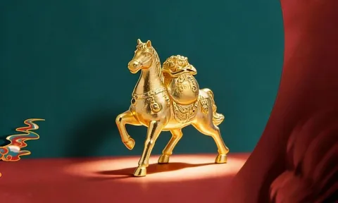 Sau cú sập, giá vàng tăng mạnh nhất 17 năm, lịch sử sẽ lặp lại?