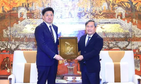 Công ty đầu máy toa xe của Trung Quốc được chỉ định phối hợp xây siêu tổ hợp đường sắt 17.500 tỷ đồng tại Hà Nội