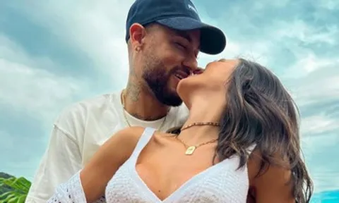 Neymar lắm tài, nhiều… scandal: Đời tư lấn át bóng đá