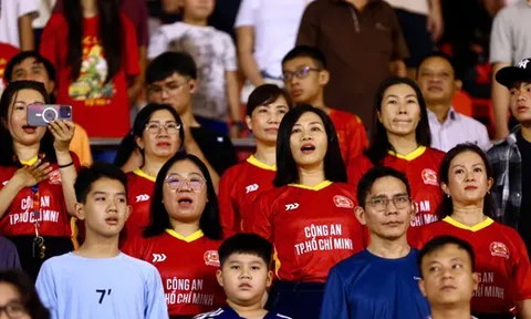 Làm khó… khán giả!