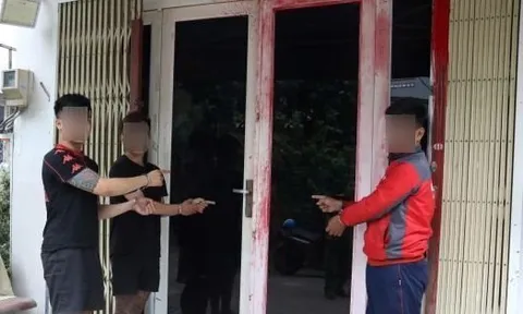 Giữ khẩn cấp 3 đối tượng SN 2005 và 2008 để điều tra vụ việc tại TP. Hồ Chí Minh