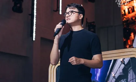 Profile của đạo diễn phim điện ảnh “Nhà mình đi thôi”