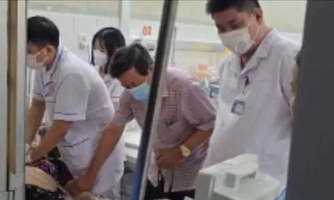 Rà soát lại bệnh án cụ bà 84 tuổi ở Cà Mau tử vong sau 1 ngày nhập viện