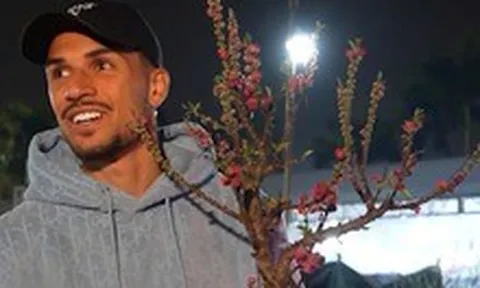 Tết đầu tiên của Đỗ Hoàng Hên ở Việt Nam