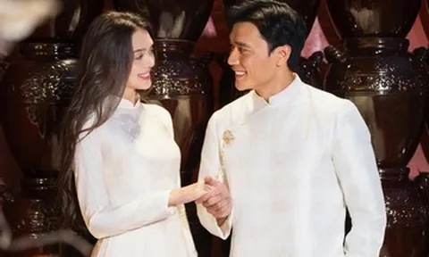 Bùi Tiến Dũng cùng vợ Tây khoe ảnh đẹp lung linh đón Tết