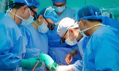 Bệnh viện Đại học Y dược TPHCM thực hiện thành công 4 ca ghép tạng trong đêm giáp Tết