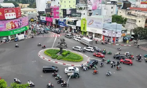 Nhìn lại quá trình hợp nhất của TPHCM