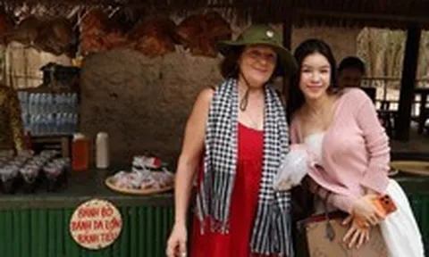 Gia đình Văn Lâm tham qua Địa đạo Củ Chi ngày Tết, Yến Xuân khoe khéo mối quan hệ với mẹ chồng người Nga