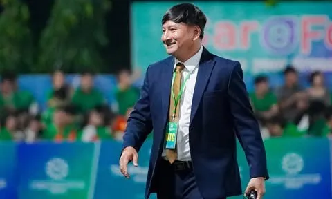 Doanh nhân khao khát vực dậy bóng đá TP HCM