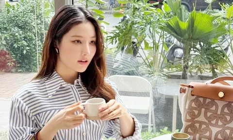 "Nàng dâu hào môn" khoe nhan sắc rạng ngời