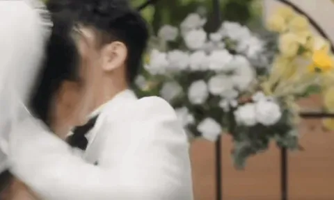 Đám cưới đang viral khắp Trung Quốc: Cô dâu đẹp phát sáng, chú rể thắng đời 1-0