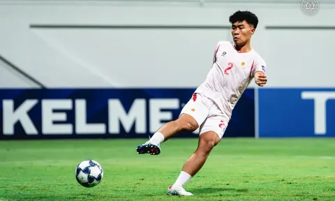 Trung vệ "thép" Phạm Lý Đức tạm chia tay CLB CAHN