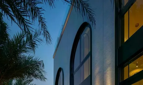 Biệt thự tân cổ điển tối giản, hoàn mình với thiên nhiên