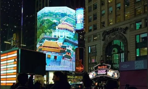 Từ Cố đô ra thế giới: Đại nội Huế bừng sáng tại Quảng trường Thời Đại