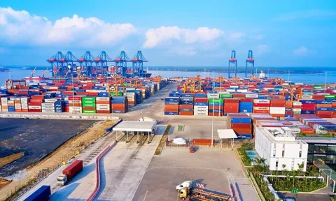 Khai thông thể chế, kích hoạt nội lực cho quỹ đạo tăng trưởng mới