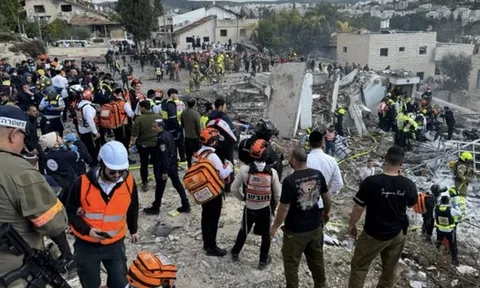 Xung đột Trung Đông leo thang, các công ty du lịch Việt Nam kích hoạt ứng phó khẩn cấp