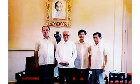 Cố Thủ tướng Phạm Văn Đồng và quyết định trao "sứ mệnh đặc biệt" cho một Việt kiều Mỹ hơn 40 năm trước