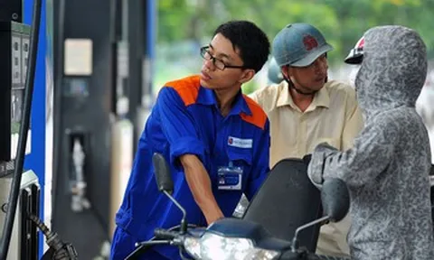 Kim ngạch nhập khẩu xăng dầu của Việt Nam tăng mạnh