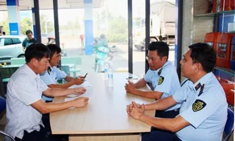 Đồng Nai lập đường dây nóng phản ánh về xăng dầu, yêu cầu không bán nhỏ giọt