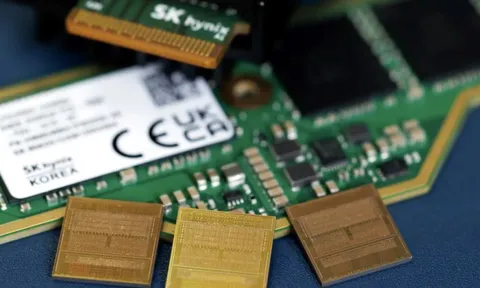 Ngành công nghiệp bán dẫn 'kêu cứu', vốn hóa Samsung Electronics, SK Hynix bốc hơi 200 tỷ USD chỉ trong 1 phiên: Chuyện gì đang xảy ra?