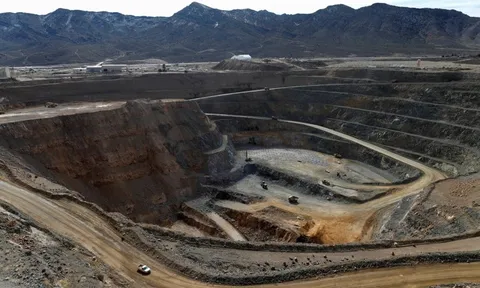 Mỹ đón cú sốc lớn từ Trung Quốc