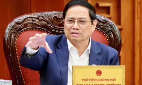 Thủ tướng: Sử dụng tiết kiệm xăng dầu, khuyến khích  dùng xe điện