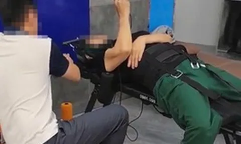 Tin quảng cáo "nổ", coi chừng cột sống mang họa