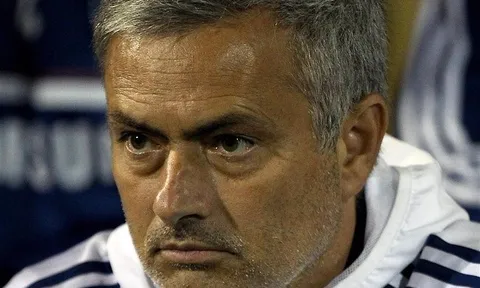 Đừng bất công với Mourinho trong vụ Vinicius