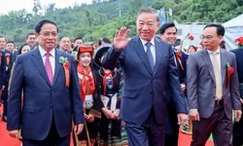 Đúng 8h sáng nay, Việt Nam thiết lập một kỷ lục ý nghĩa với 30.000 tỷ đồng, cả nước đồng loạt khởi công