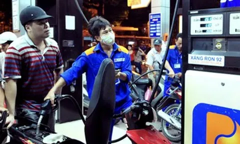 Ngày điều hành giá xăng dầu, Bộ yêu cầu hoàn tất việc quan trọng trước 12h
